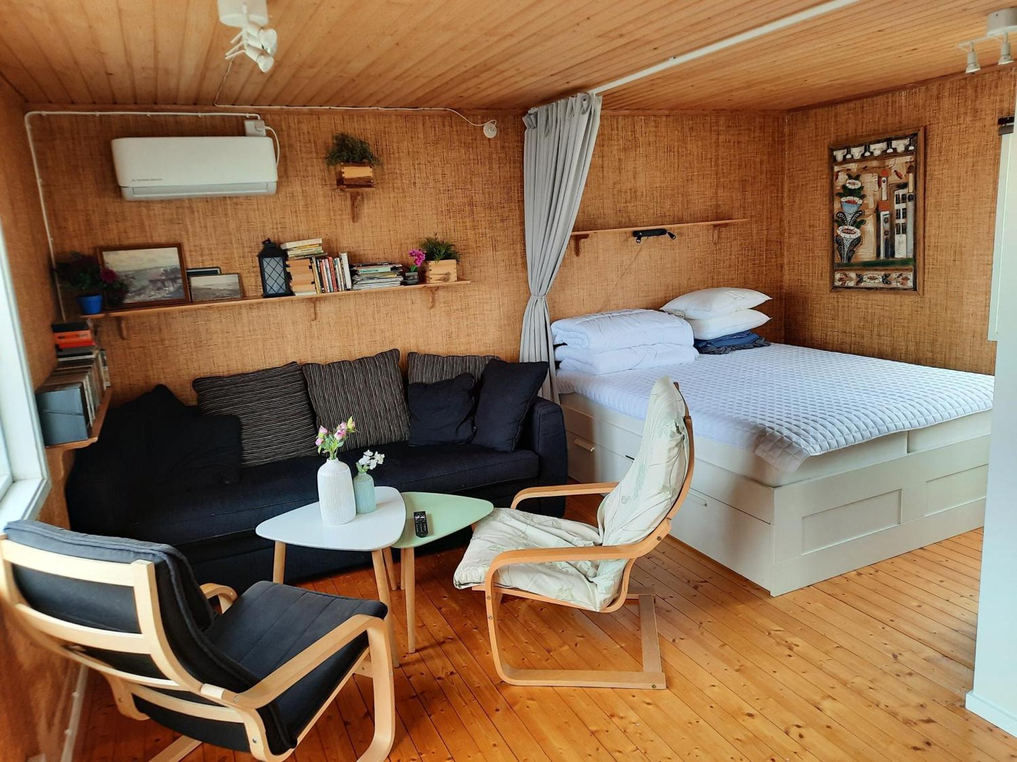 Cabin At The Sea Close To Public Beach With A Jumpingtower Hoviksnas Exterior foto