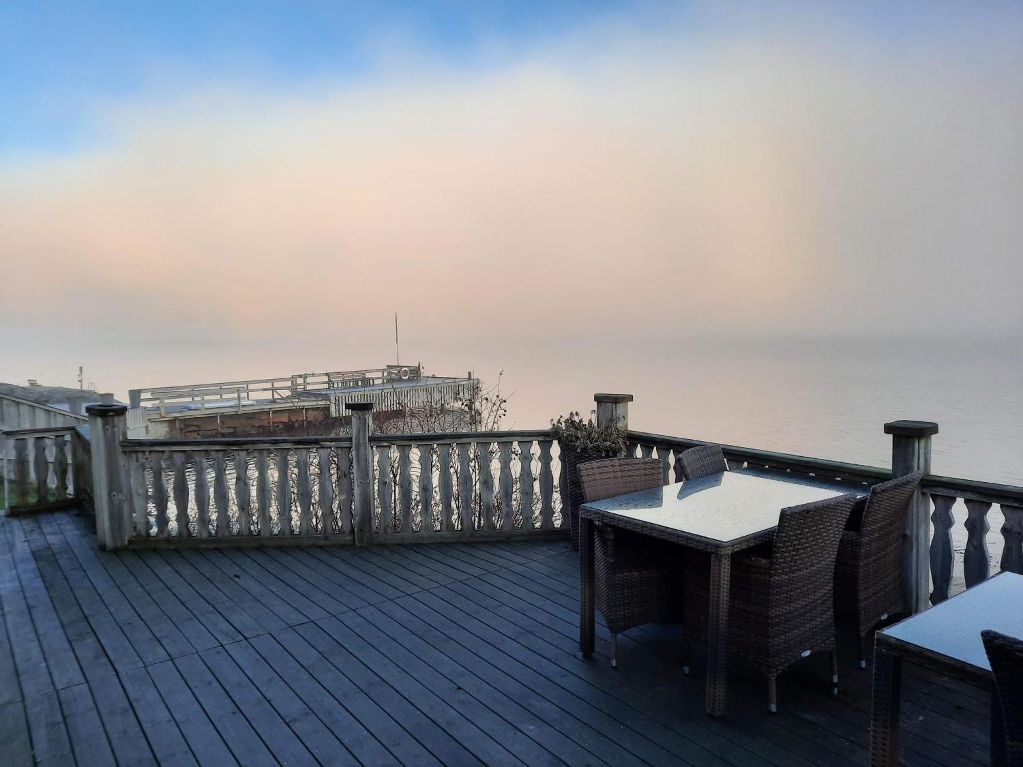 Cabin At The Sea Close To Public Beach With A Jumpingtower Hoviksnas Exterior foto