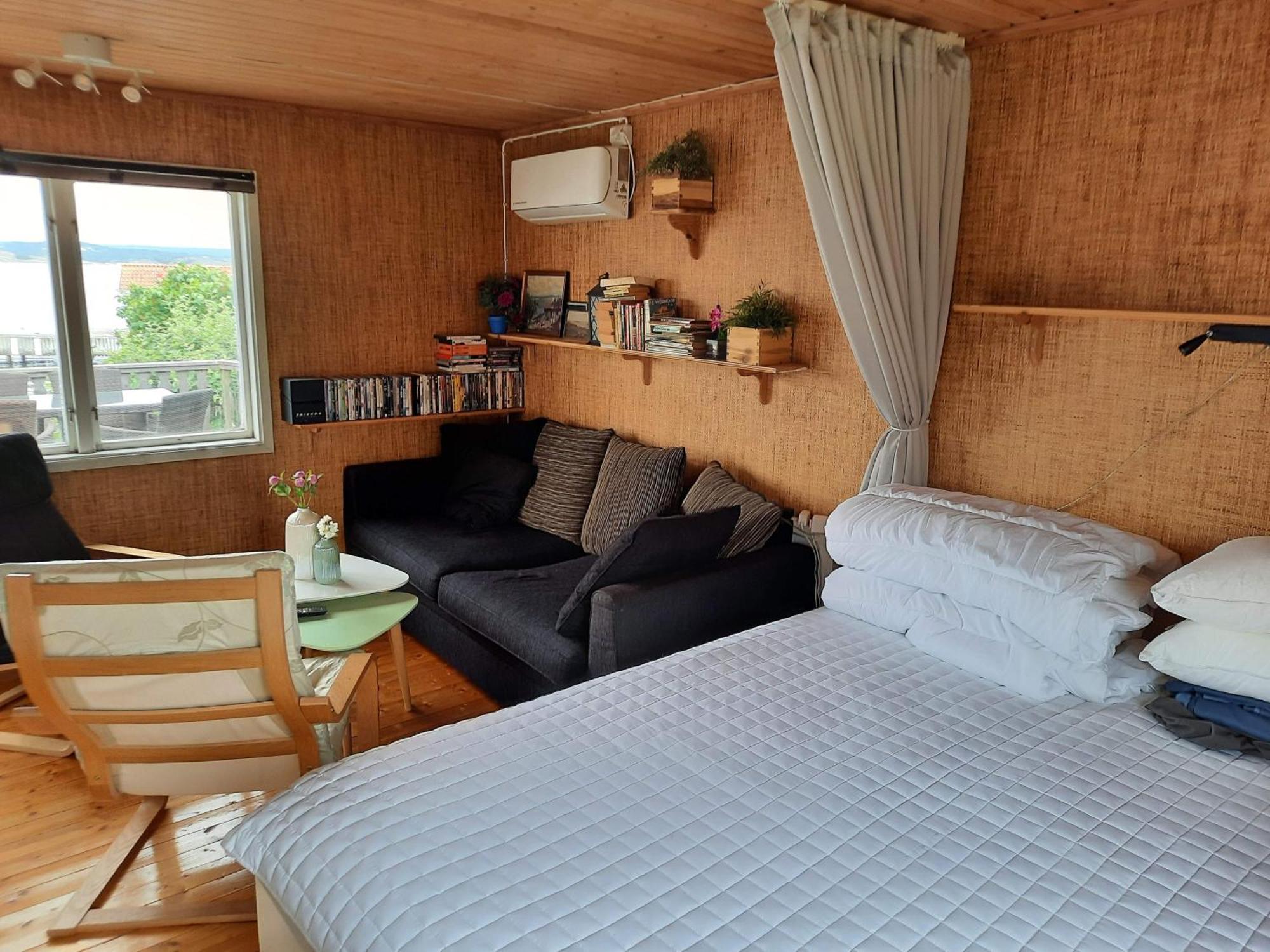 Cabin At The Sea Close To Public Beach With A Jumpingtower Hoviksnas Exterior foto